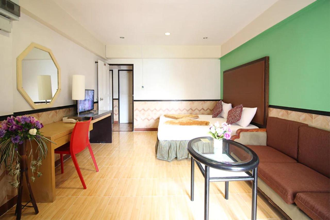 Kaya Place Bangkok Exterior foto