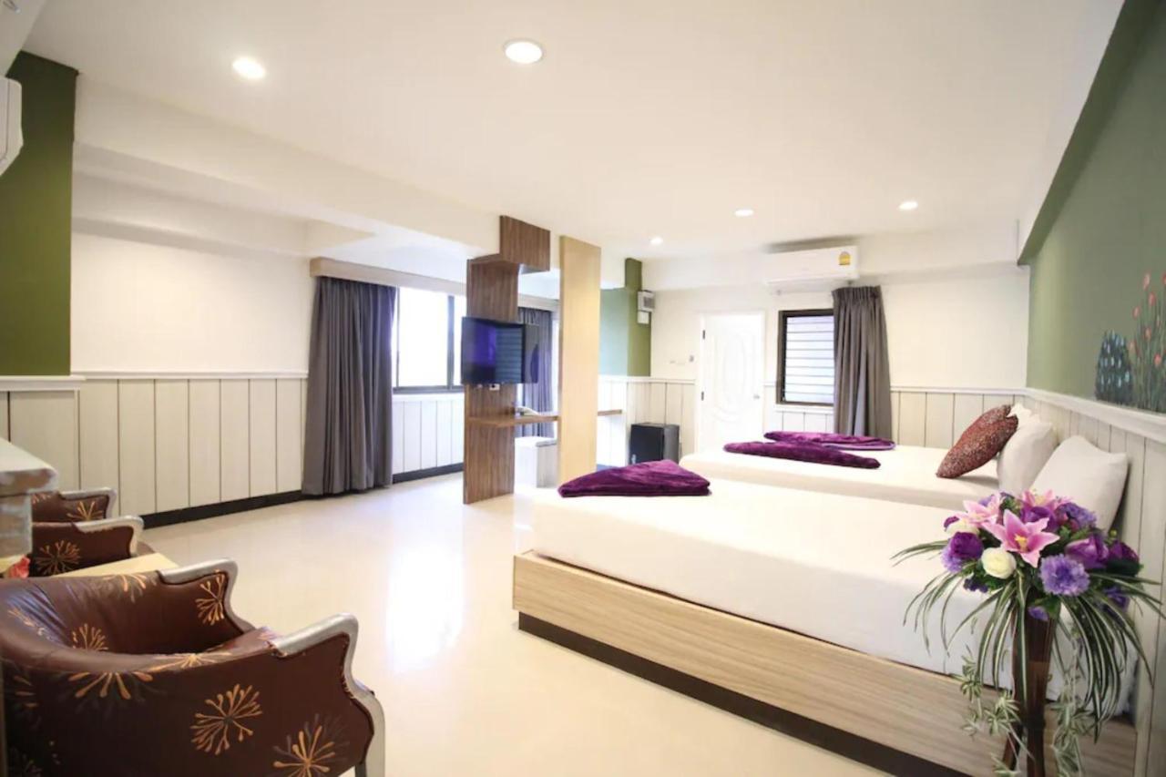 Kaya Place Bangkok Exterior foto